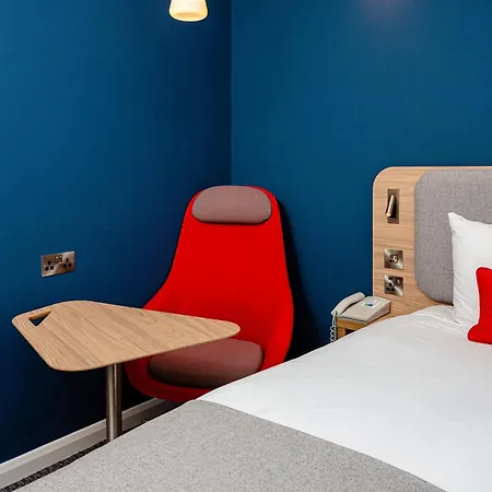 Holiday Inn Express Canterbury By Ihg-2